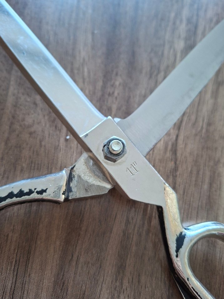 Parlak Gri Manikür Makası - Görsel 2