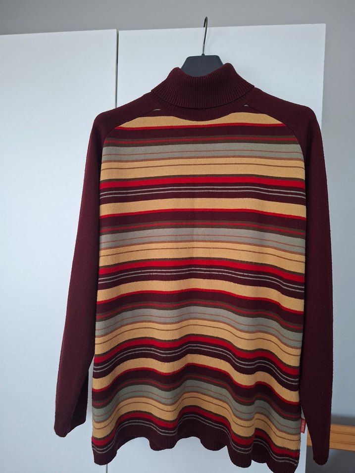 Bohem Tarz Çizgili Boğazlı Bordo Kazak - Görsel 3