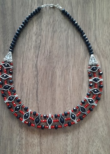 Uzun Etnik Boncuklu Kırmızı Bohem Kadın Kolye - Görsel 2