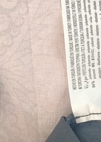 s Beden Siyah V Yaka Fırfırlı Kısa Kollu Bluz xs s m l