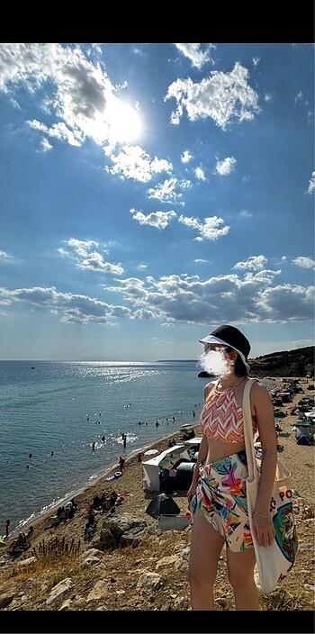Penti bikini üstü
