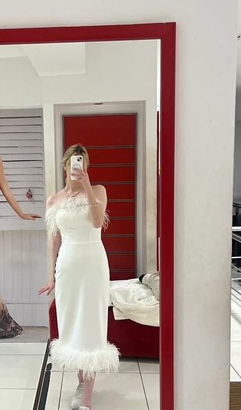 BEYAZ MİDİ NİŞAN ELBİSEM - Görsel 5