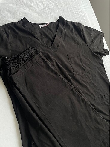 SİYAH SCRUBS