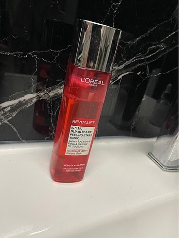 LOREAL PARİS GLİKOLİK ASİT TONİK