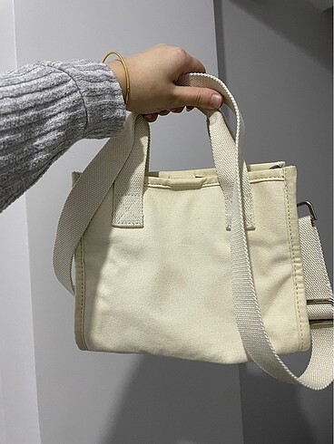 PULL AND BEAR MİNİ ÇANTA