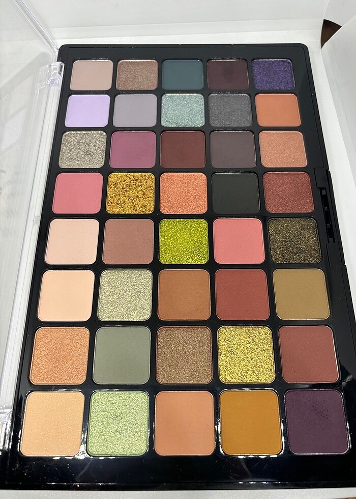 Nyx ultimate utopia 40lı far paleti - Görsel 4