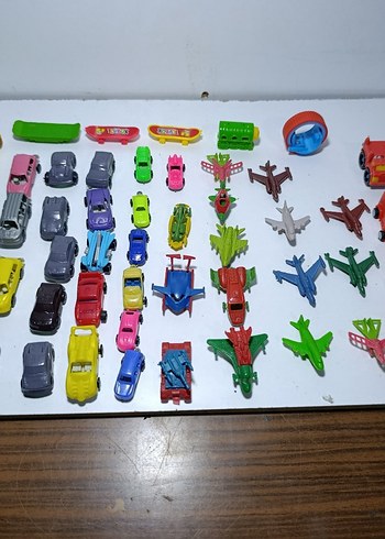 55 adet minyatür oyuncak