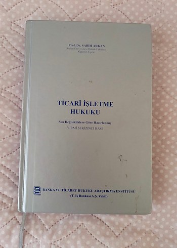 Ticari İşletme Hukuku Kitabı