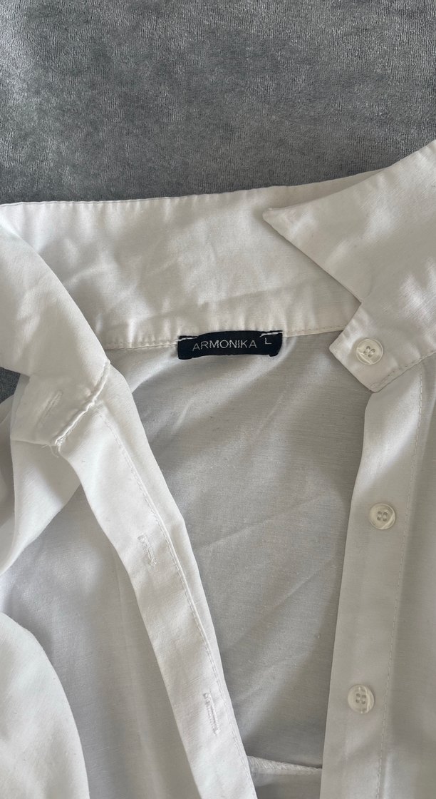 Düğmeli Beyaz Keten Kadın Gömlek - Görsel 2