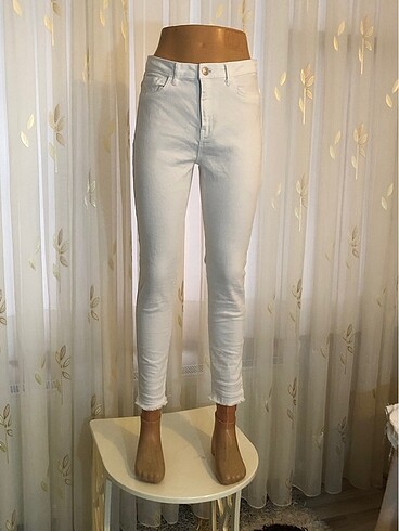 52.KOTON jeans