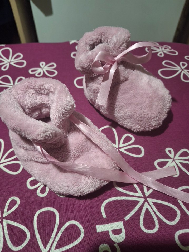 Kız bebek için Pembe Peluş patik - Görsel 4