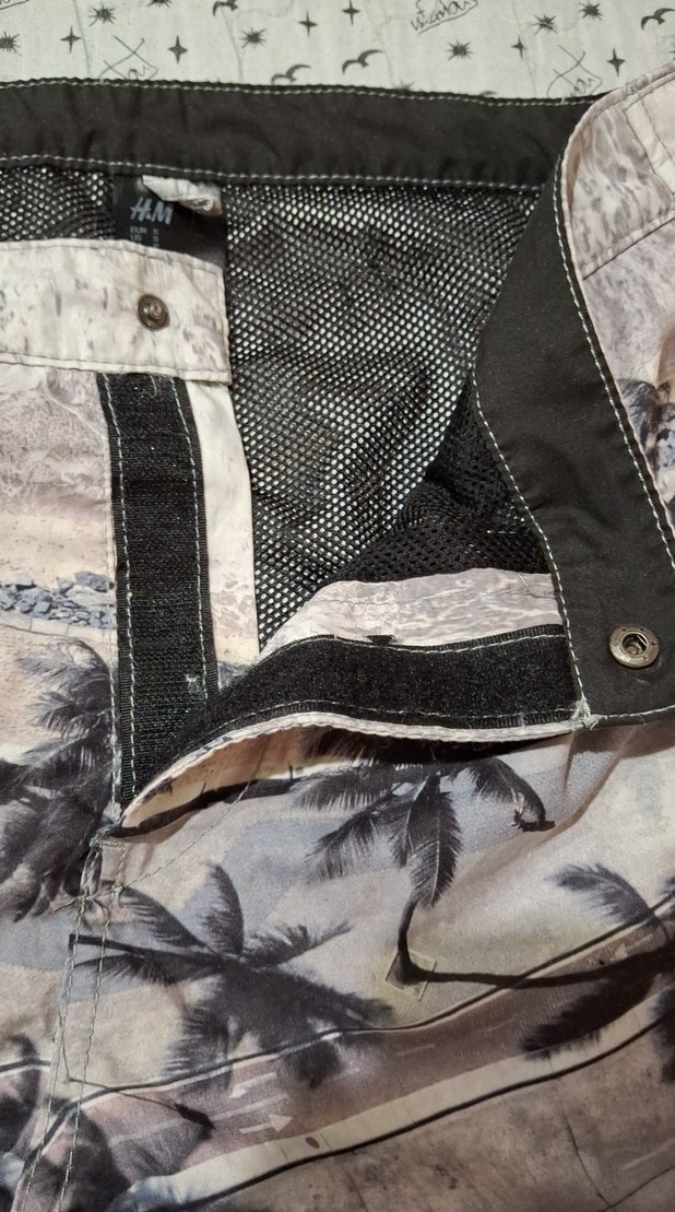 Gri Baskılı Mini Erkek Deniz Şortu - Görsel 4