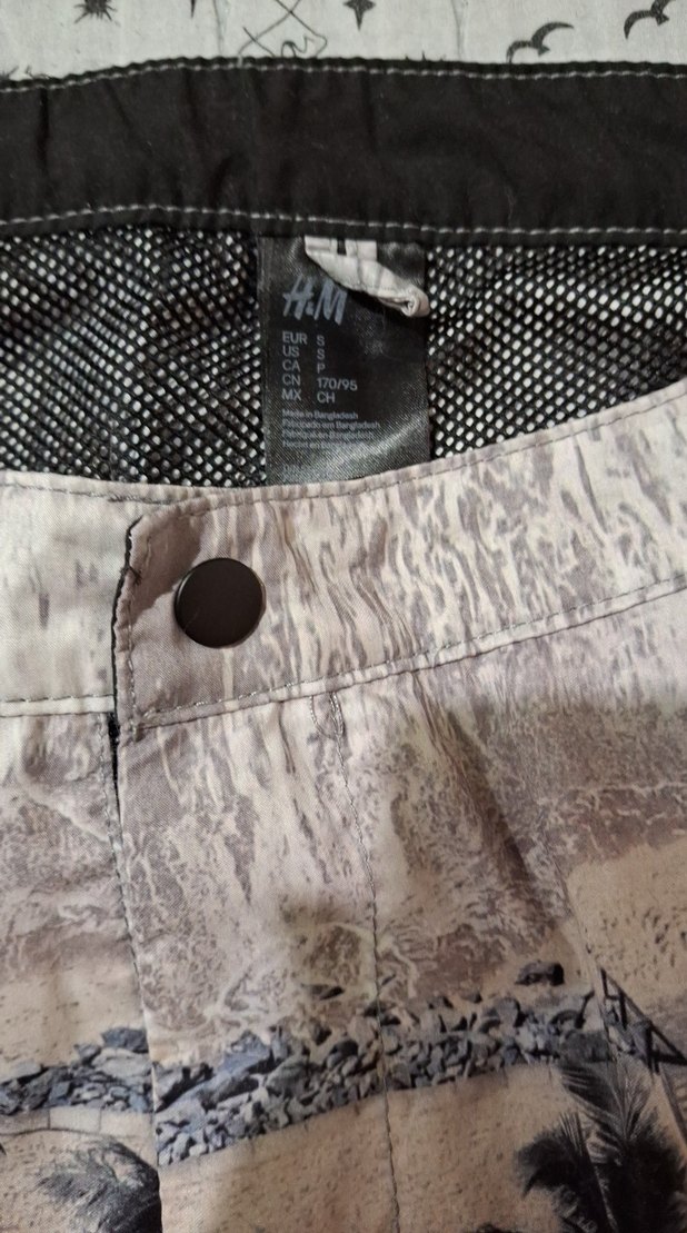 Gri Baskılı Mini Erkek Deniz Şortu - Görsel 3