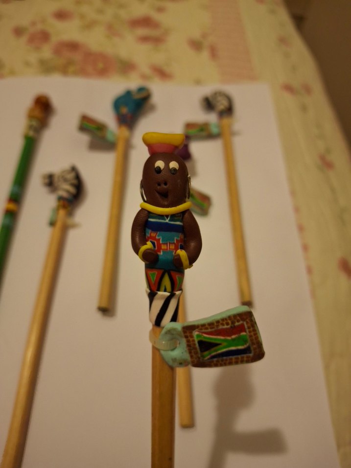 Renkli Ahşap Hayvan Figürlü Kalemler - Görsel 5