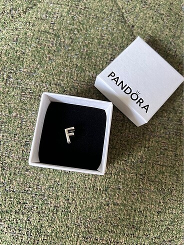  Beden Pandora charm