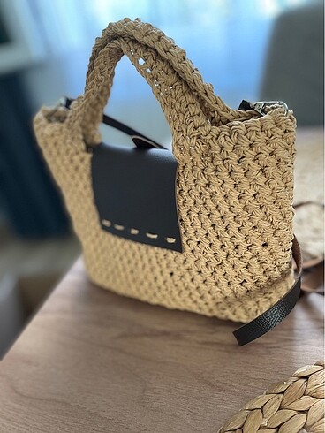 Beden Mango model çanta