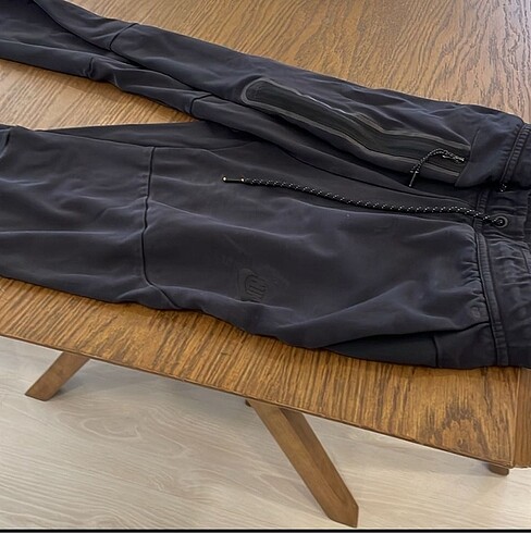 m Beden Nike tech fleece 23 sezon