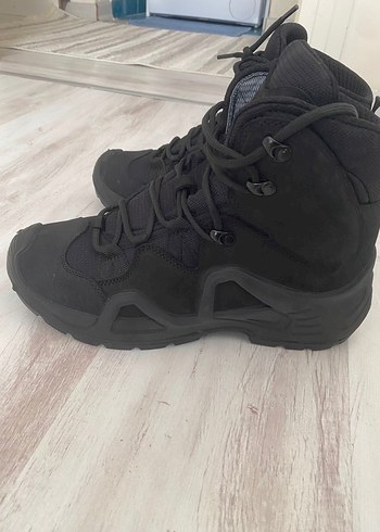 Siyah Bağcıklı Macro marka 43 numara sıfır bot. - Görsel 2