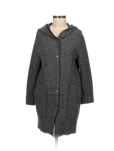 Zara Ceket %70 İndirimli.