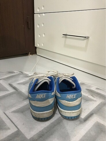37 Beden Nike mavi spor ayakkabı
