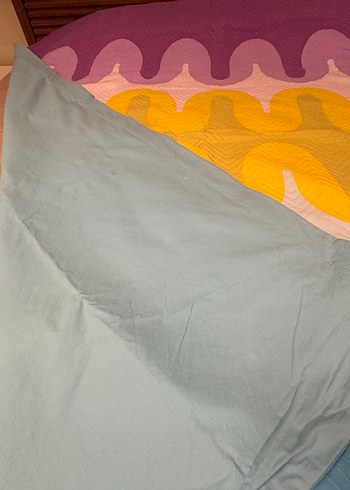 Pastel Renkli Dalga Desenli Yatak Örtüsü - Görsel 4