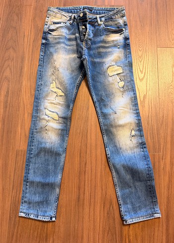 Fendi Mavi Yikamali Dar Kesim Jean