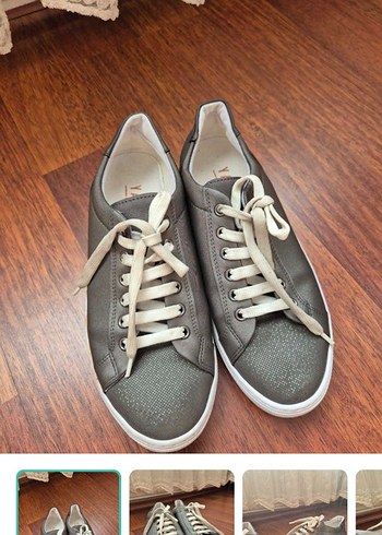 Hotiç Gri Deri Sneaker Siklik Ve Rahatlik Bir Arada