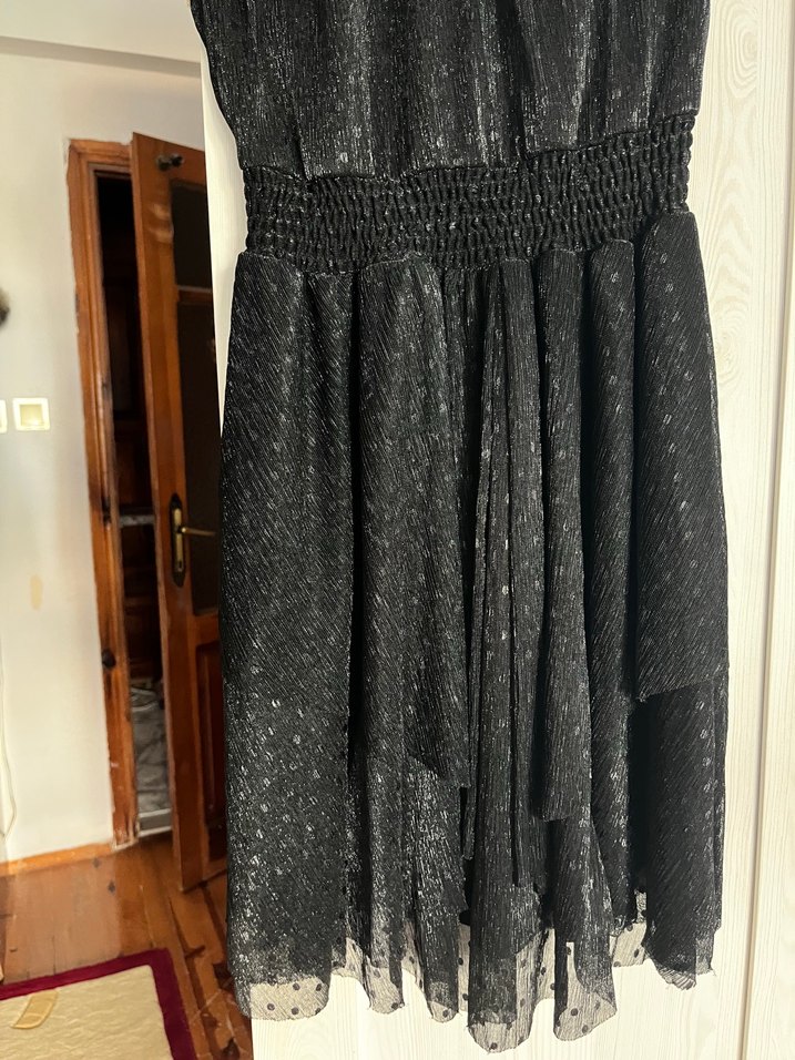 Siyah V Yakalı Fırfırlı Midi Elbise - Görsel 2