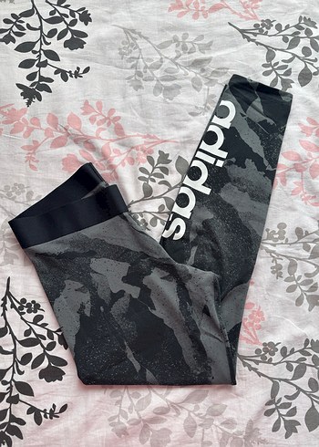 m Beden Gri Desenli Adidas Spor Tayt