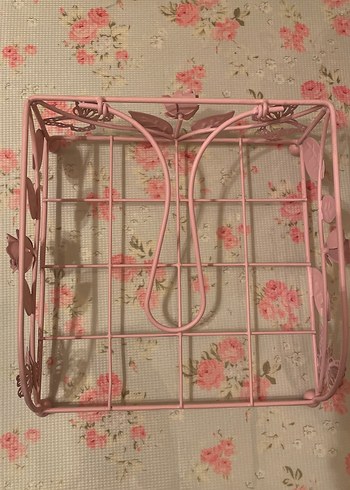 Pembe Metal peçetelik
