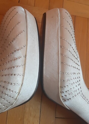 Krem rengi taşlı gelin ayakkabısı. - Görsel 13