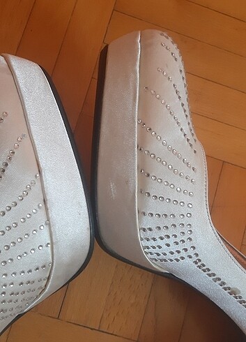 Krem rengi taşlı gelin ayakkabısı. - Görsel 15