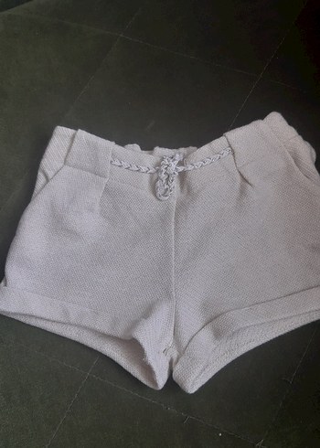 LC Waikiki Beyaz Şort