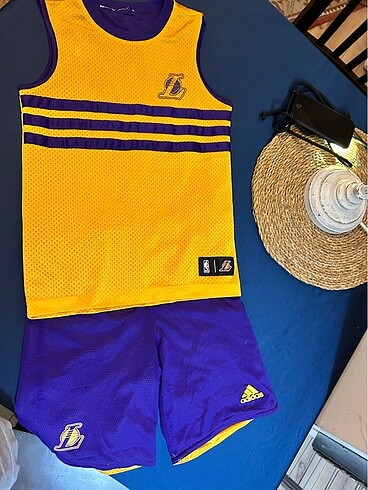 Lakers adidas takim - Görsel 2