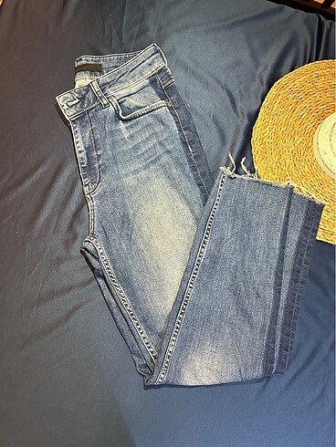 Network jean