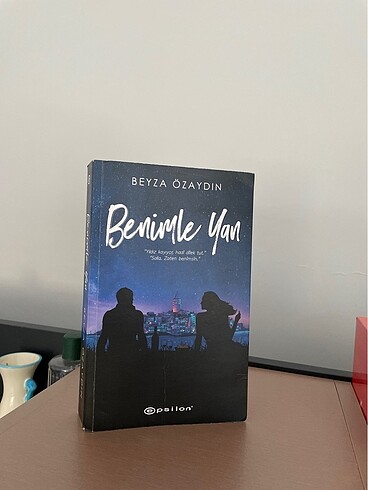Benimle yan (1)