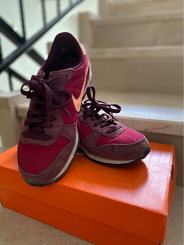 38 Beden Nike kadın spor ayakkabı