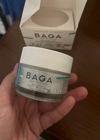 BAGA Nemlendirici Vitamin Kompleksi BB Krem 50ml - Görsel 4