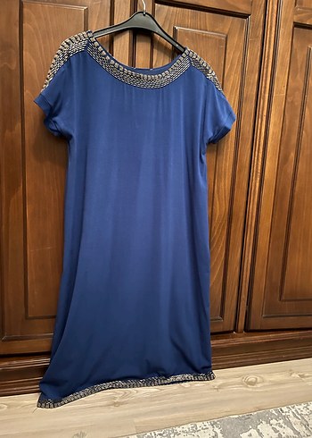 Boncuk İşlemeli Lacivert Midi Elbise - Görsel 2