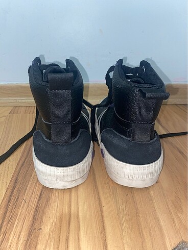 38 Beden lacoste ayakkabı