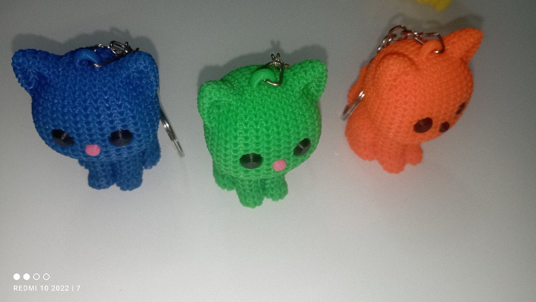 Sarı Pikachu Püsküllü Anahtarlık - Görsel 3