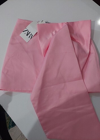 Zara Pembe Volanlı Etek 