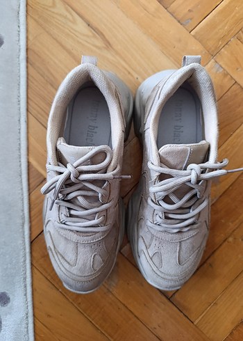 Bej Renk Bağcıklı Kadın Spor Ayakkabı - Görsel 2