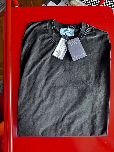 Prada Orijinal Prada Tshirt