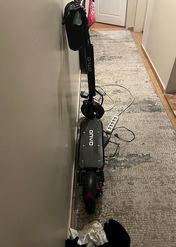 Dijital Ekranlı Siyah Çocuk Scooter'ı - Görsel 3