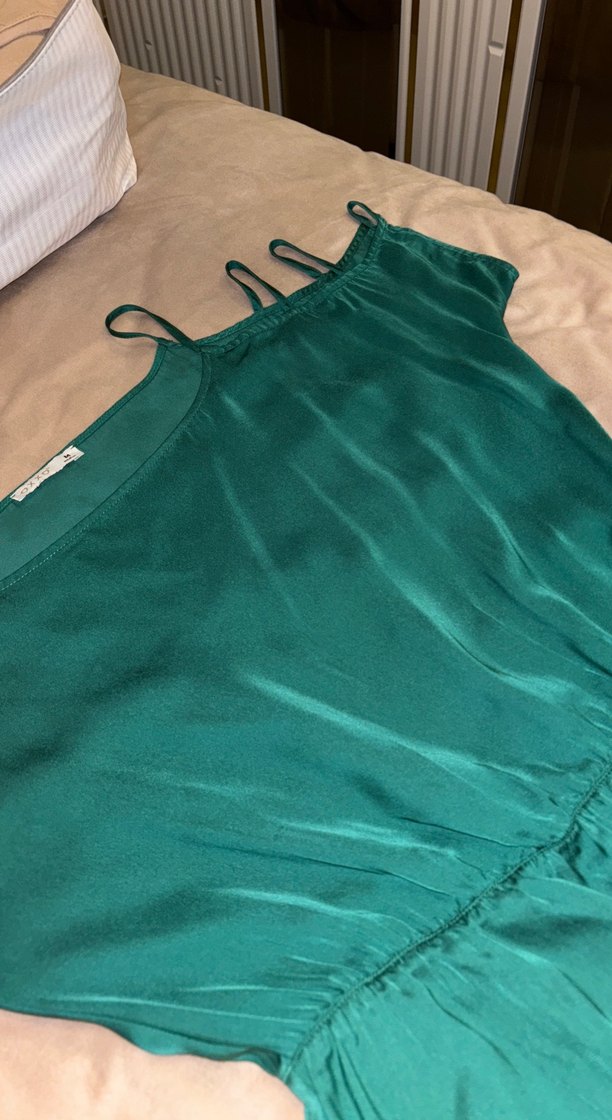 Kadın Zümrüt Saten Dizüstü Elbise - Görsel 5