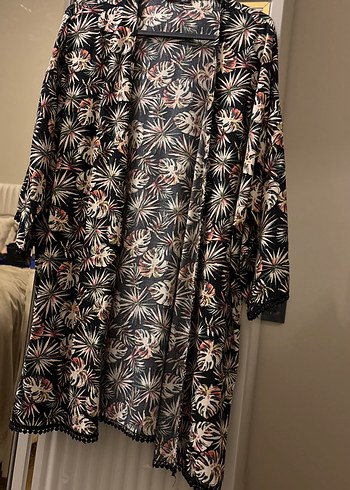 Bohem Tarzda Midi Uzunlukta Desenli Kimono - Görsel 5