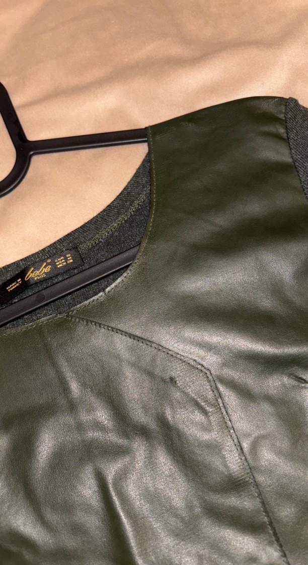 Haki Deri Detaylı Kadın Bluz - Görsel 5