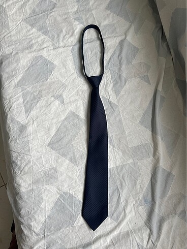 Fermuarlı kravat