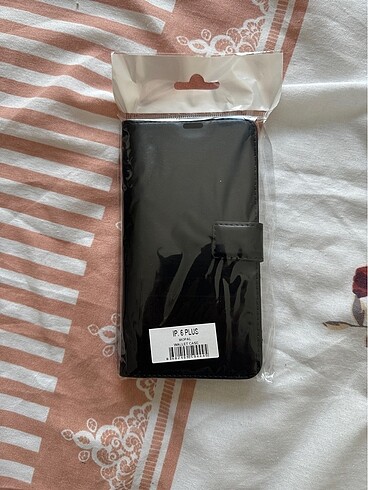 iPhone 6 Plus kapaklı kılıf